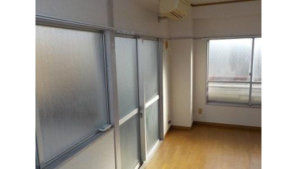 新城ビル403号室写真